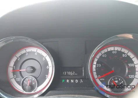 2018 Dodge Grand Caravan Sxt z USA, uszkodzony, nr VIN 2C4RDGCG7JR207862